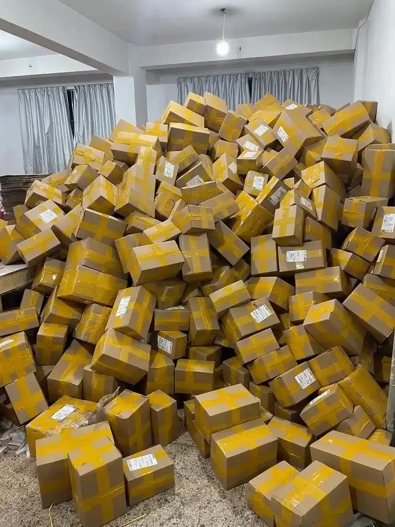 堂妹做了10多年电商，生意的好的时候，年收入有100万➕，但却一直没买社保。一次