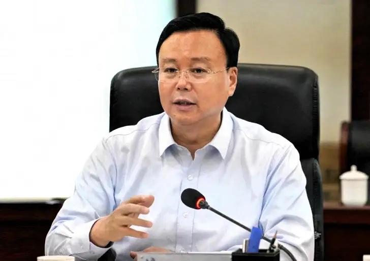 山东李兴军事件最新进展，光鲜履历背后藏不住违纪违法事实

3月25日，就在刚才，