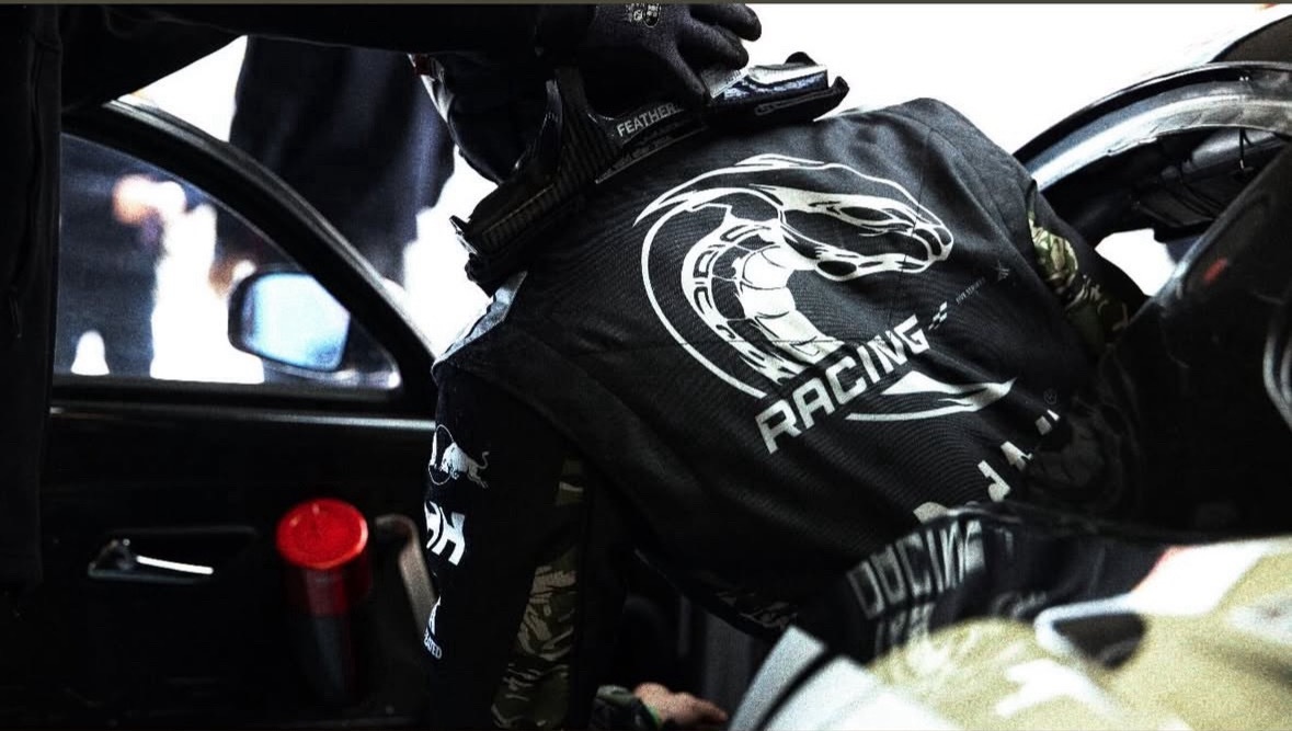 王一博  ·85racing 王一博ig story 更新14张去ins点击一博