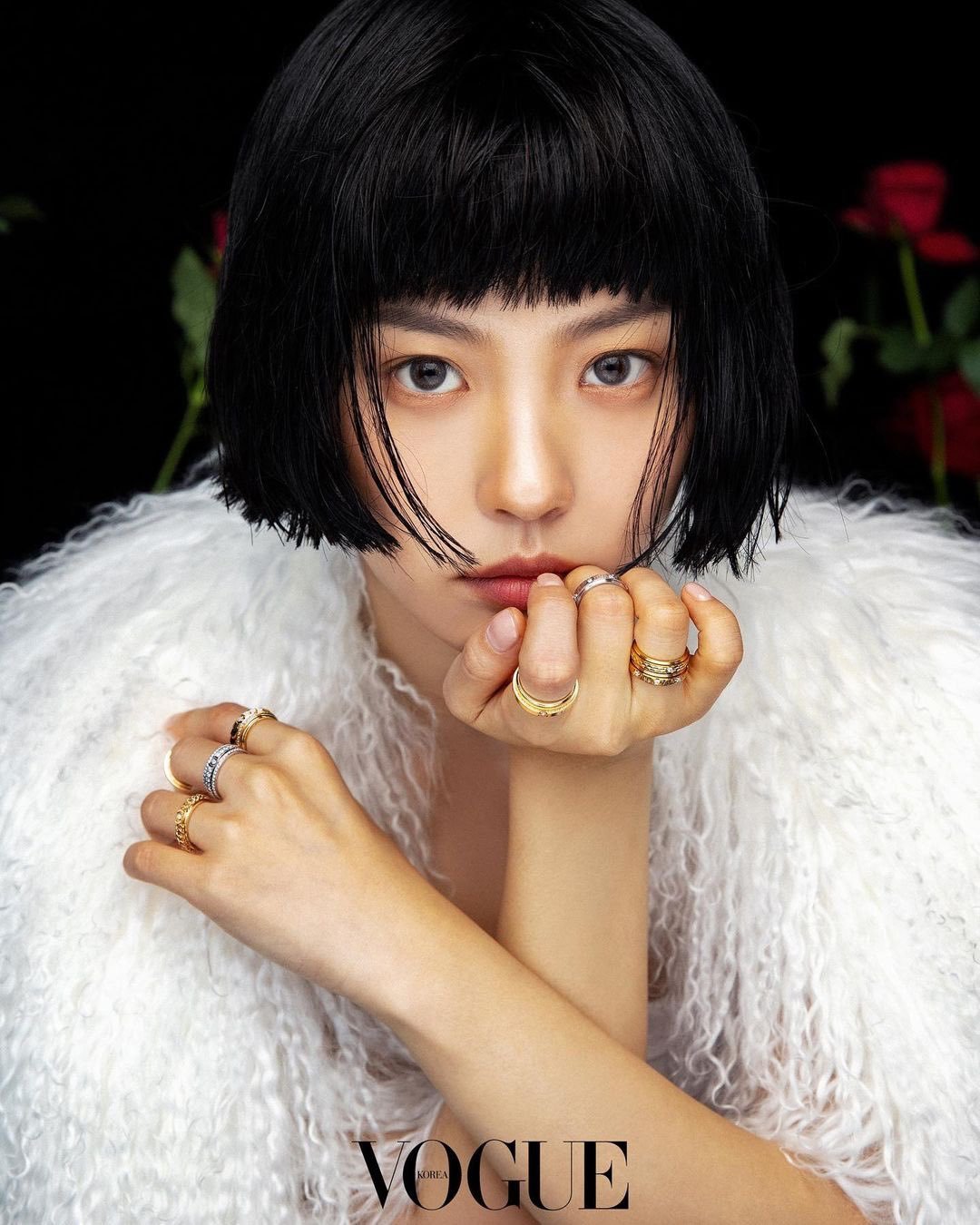 #高旻示# Vogue画报[鲜花]短发Minsi vs 长发Minsi ​​​
