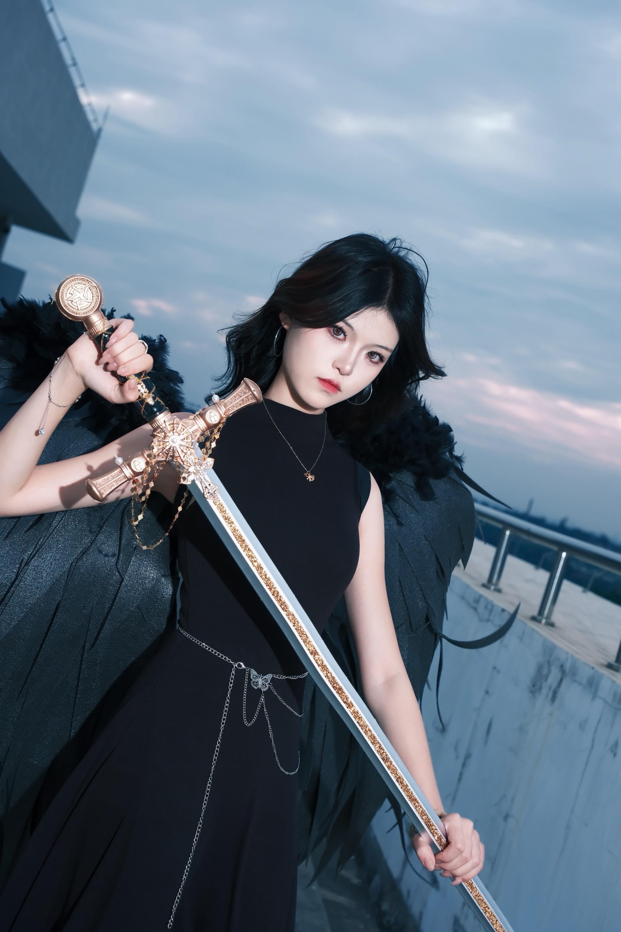 校园天台拍了个黑天使。互免约拍