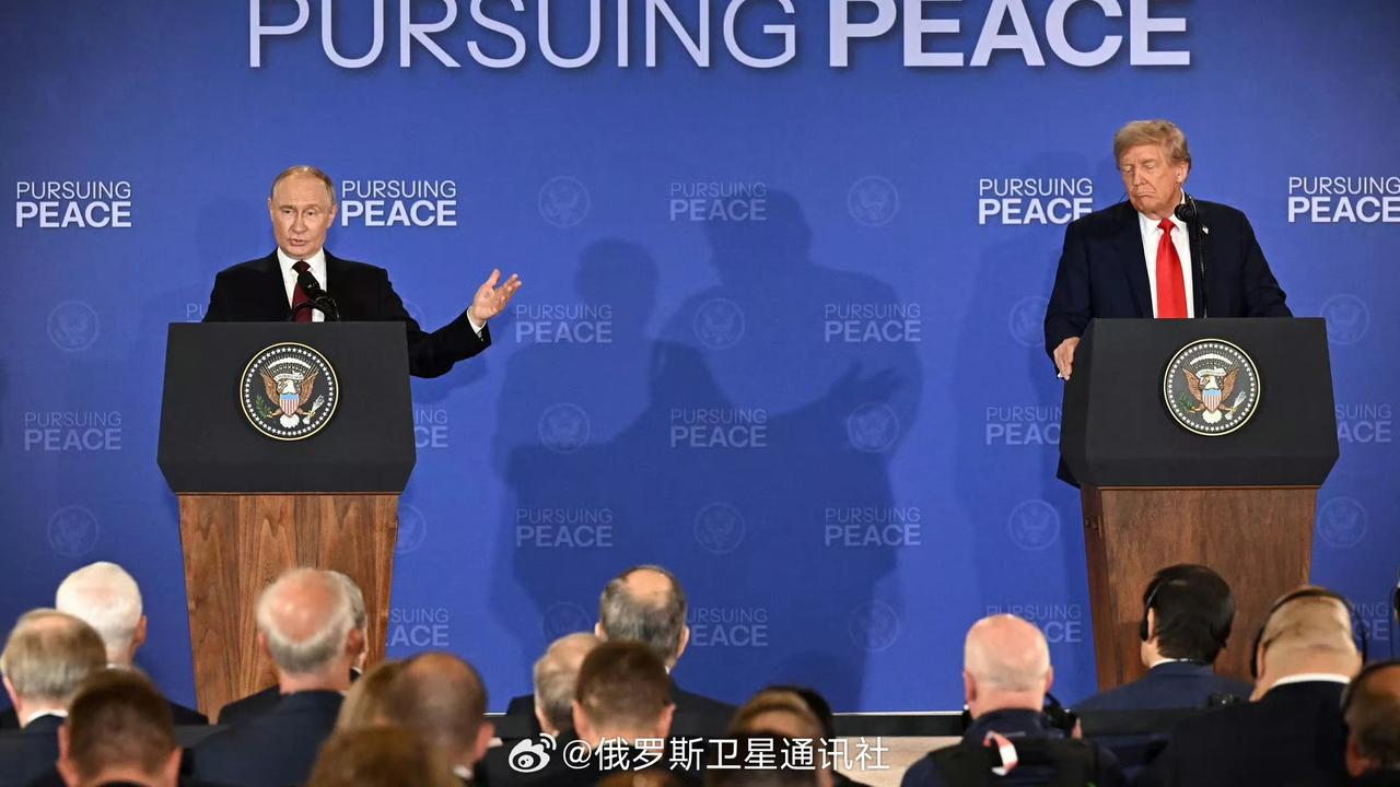 俄美关系升温的太快，俄外长怎么称赞美国，我都不意外了。

当地时间26日，俄罗斯