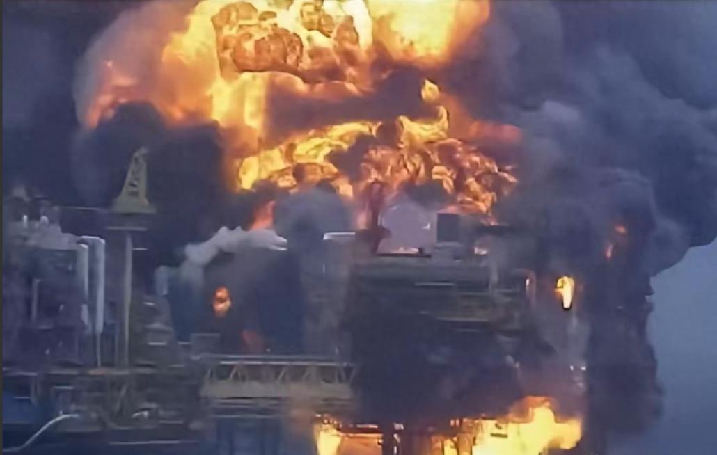 3月20号深夜，捷克直接燃起一把大火。

被烧的是以色列偷偷建在欧洲的无人机研发