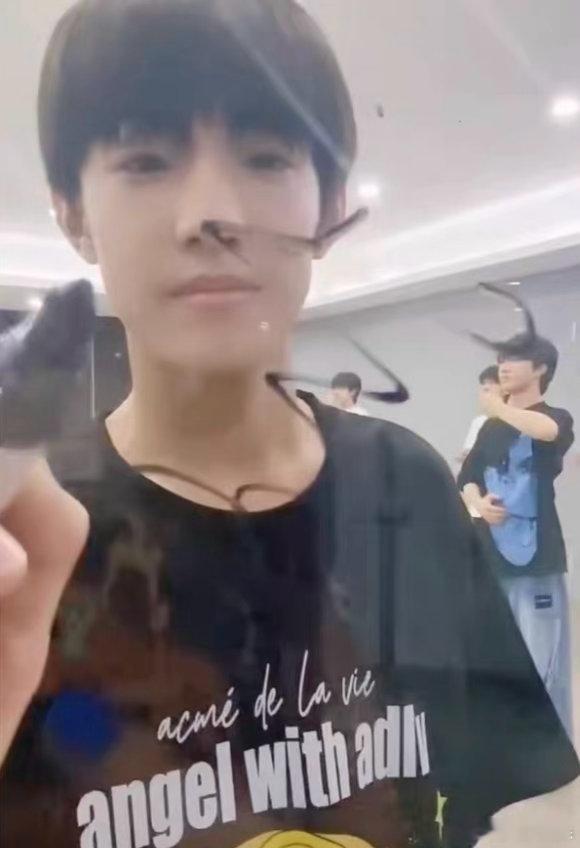 这张镜头签萌的人嗷嗷叫 ​​​