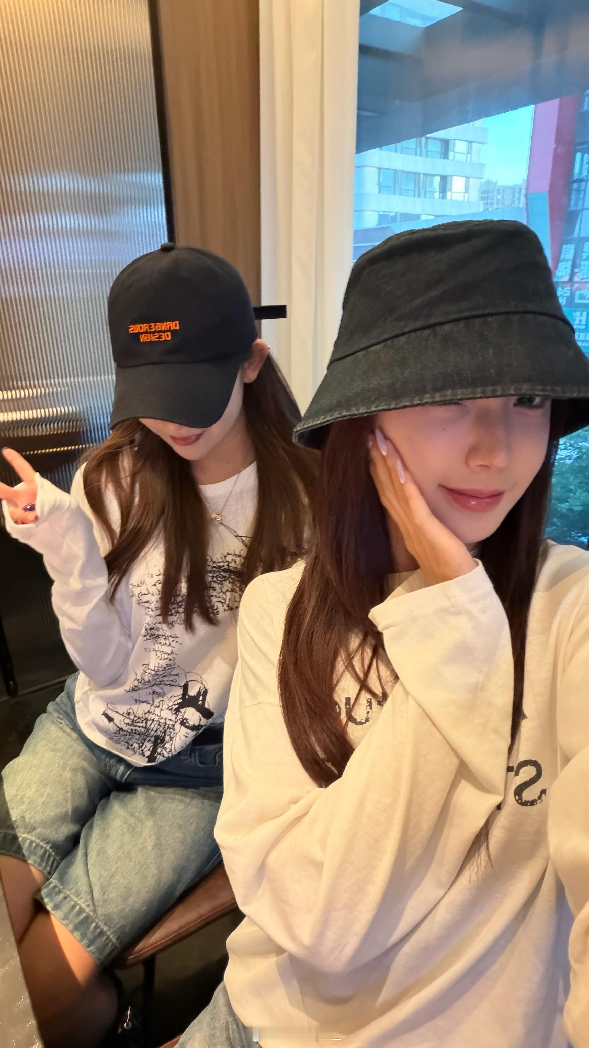 所以你喜欢雨天吗🌧️ ​​​