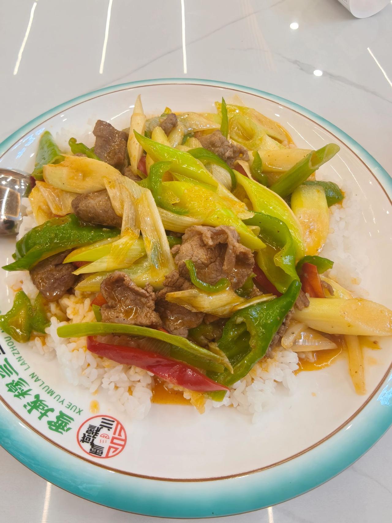 被美食硬控的一天 清炒美食 有菜有肉有碳水 好吃的炒菜米饭 爆炒嫩牛肉