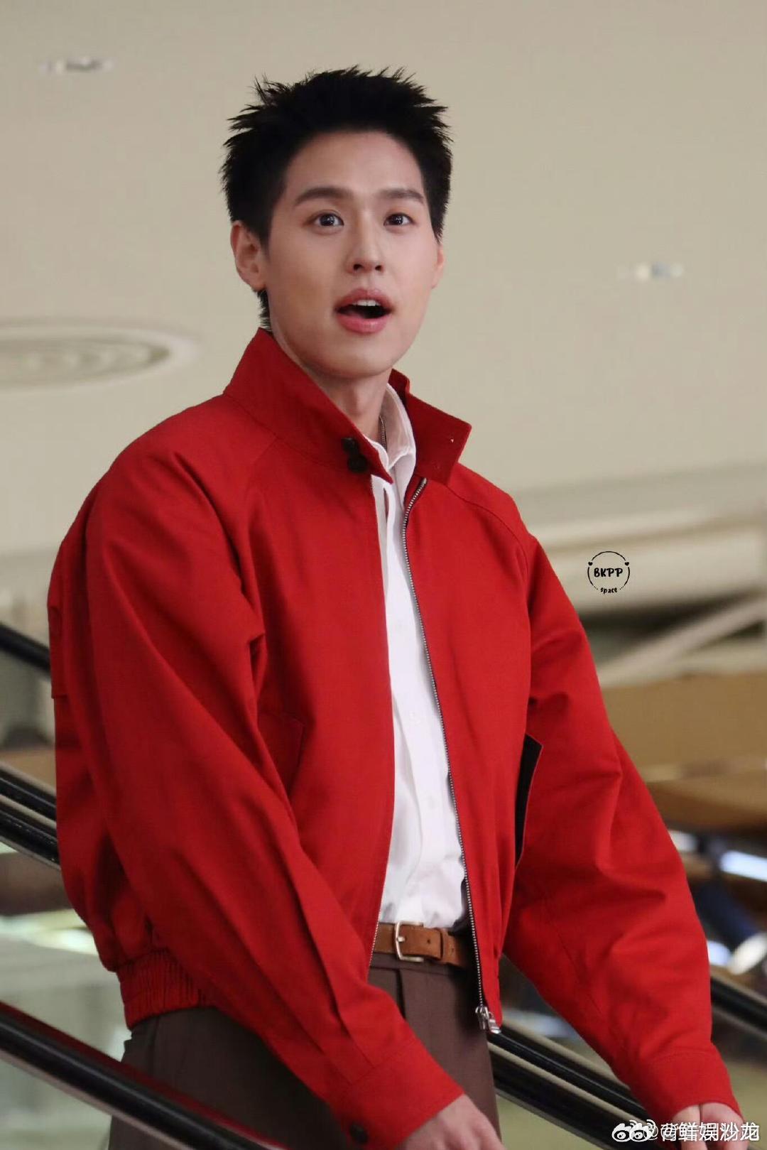 马群耀确认出席WIEA马群耀确认亮相WIEA娱乐盛典，多元魅力绽放，注定引爆全场