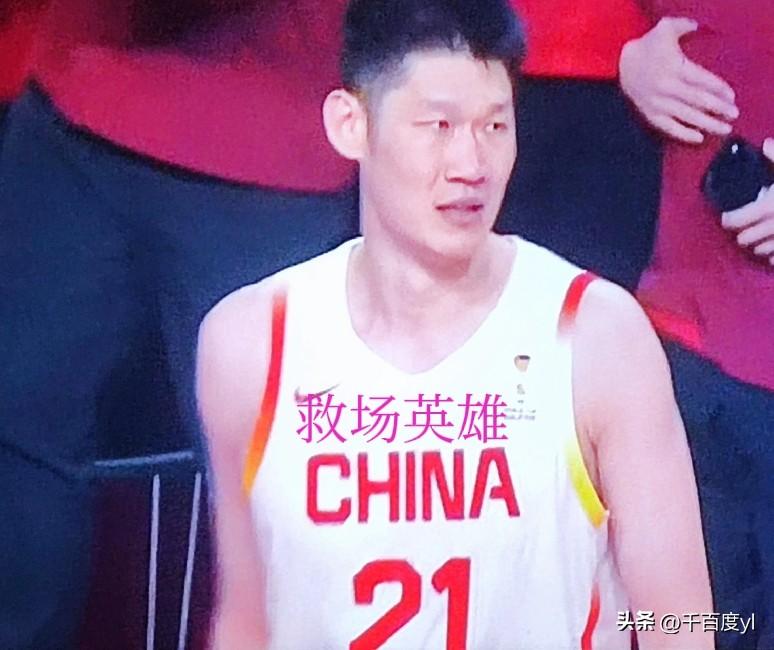 26日的中国男篮顶着各种各样的压力和不利因素与日本男篮血战40分钟，从第三节开始