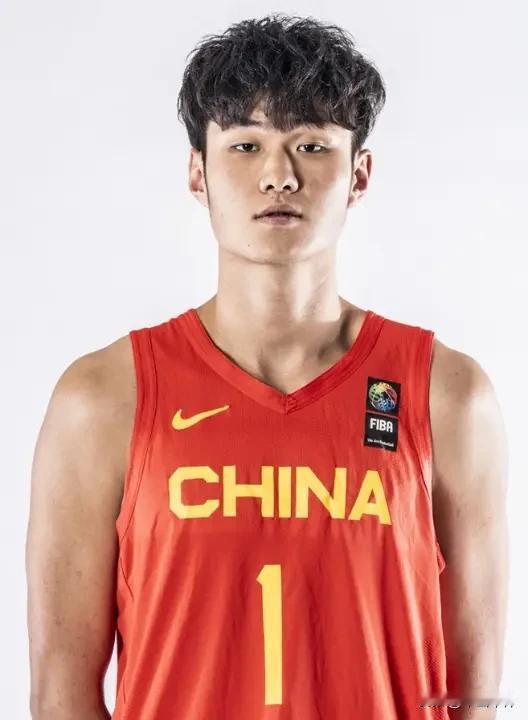 中国男篮年轻球员中名叫“浩然”的不少，你能知道还有谁？

王浩然，今年22岁，身