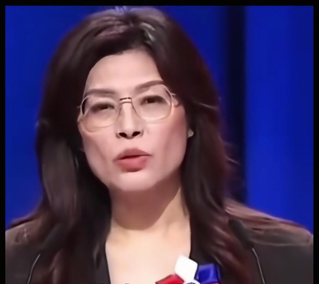 “我也希望，未来如果国民党也产生一位女性党主席，丽文想要代表我们的政党外交，去拜