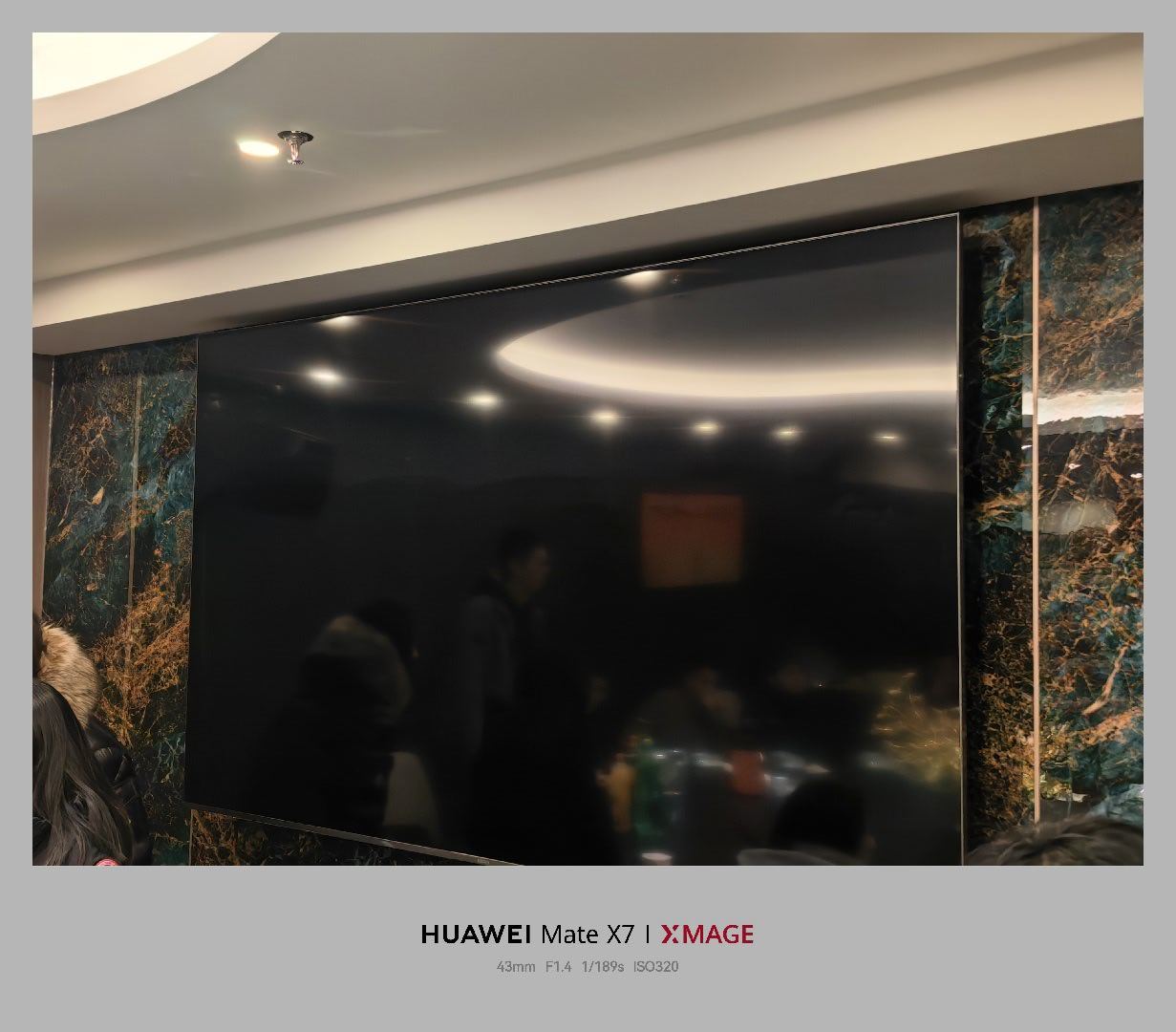 搞了一个可以唱歌的饭店