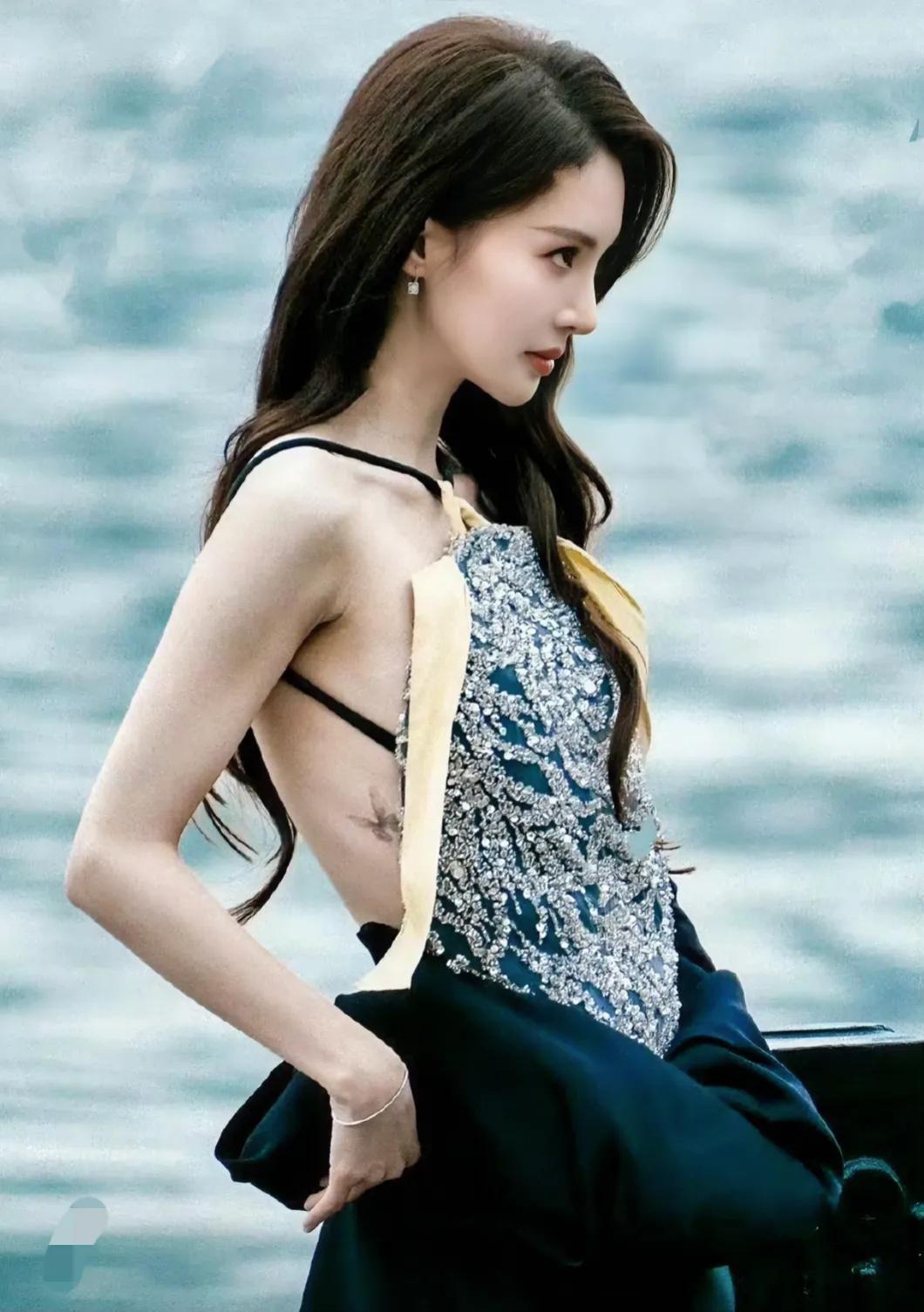 纹身怎么了，纹身 目前不代表种族 不代表信仰 只是一种欣赏和喜欢 没什么吧  #