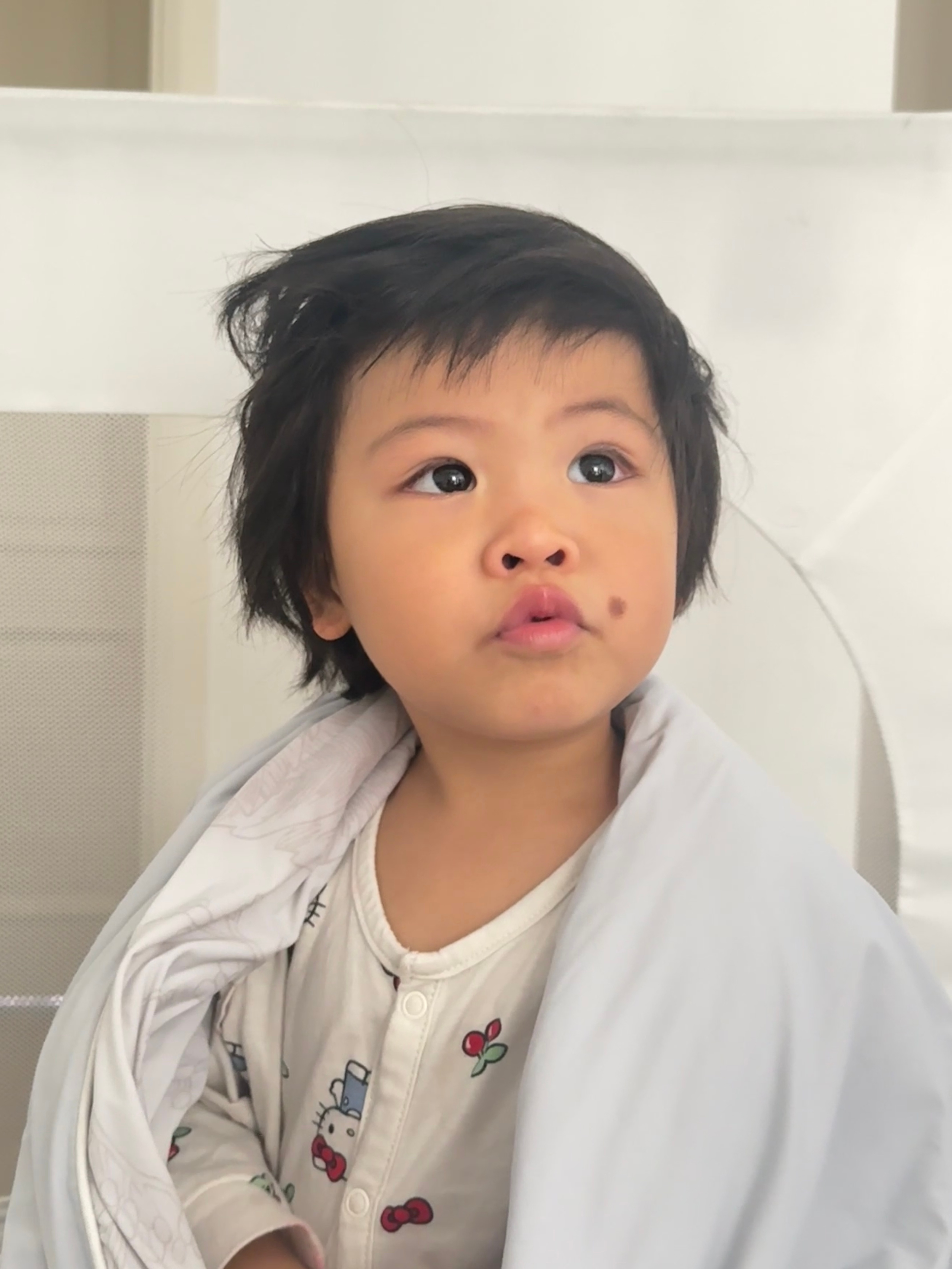 兰花如我真的弄不了二胎刚才球宝突然大哭，我立刻被愧疚感包围，想说是不是我喜欢小妹