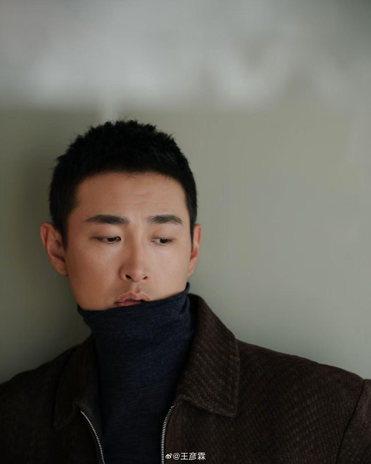 王彦霖新发的微博，太搞笑了[捂脸][捂脸]
他不火真的天理难容呀
大家别光追肖战