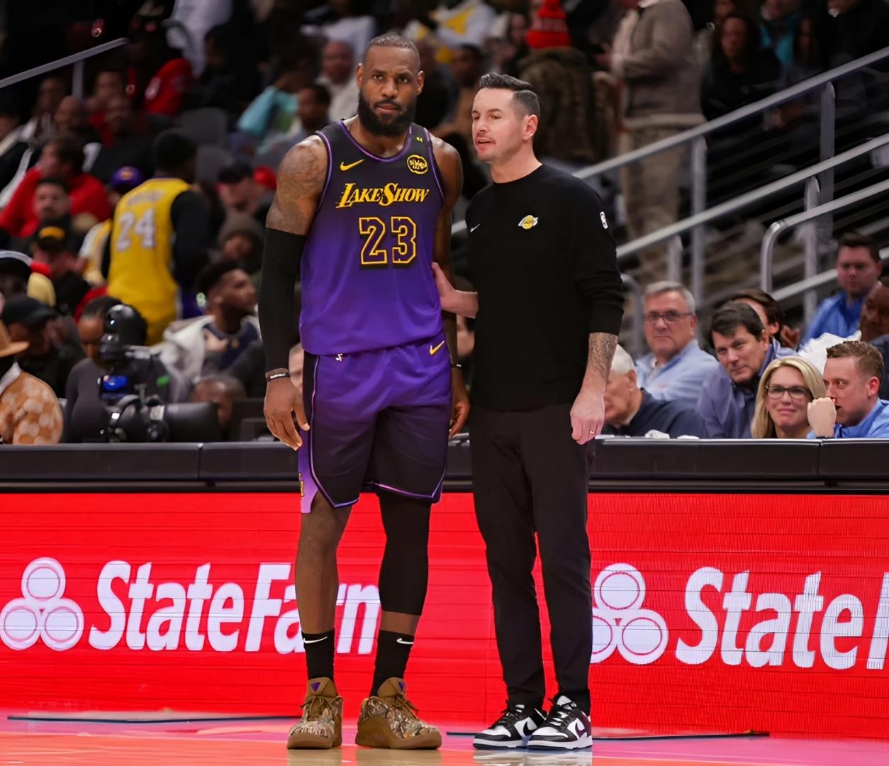 预计下周复出！本赛季的詹姆斯如何给湖人锦上添花？

詹姆斯因为坐骨神经的伤势已经