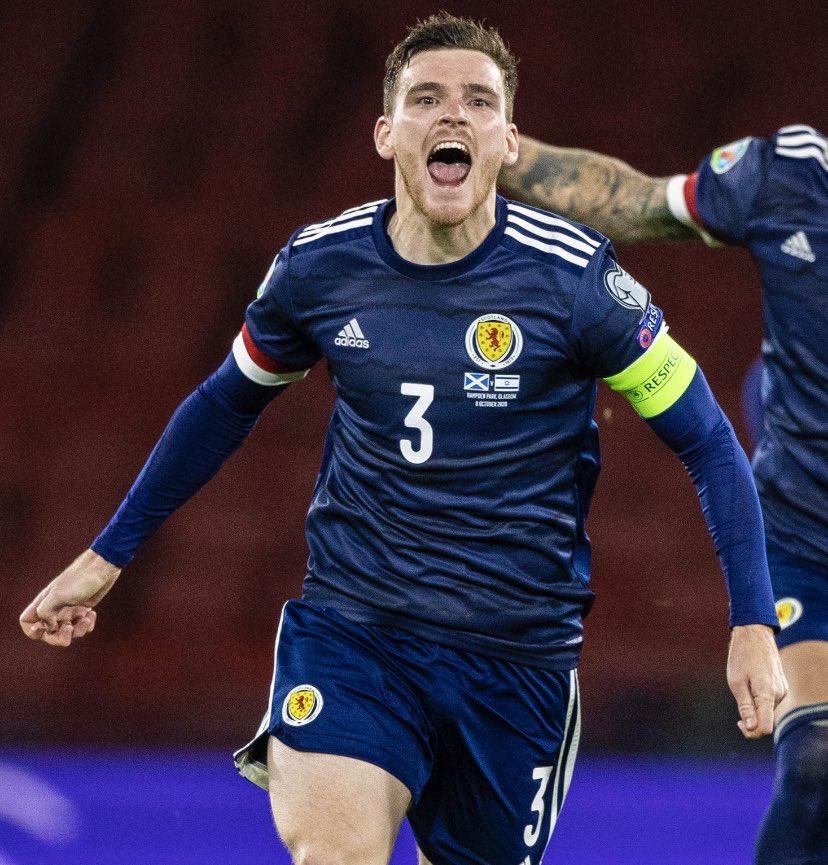 【罗伯逊缅怀若塔❤️】苏格兰在汉普顿公园4-2击败丹麦，成功晋级世界杯！队长罗伯