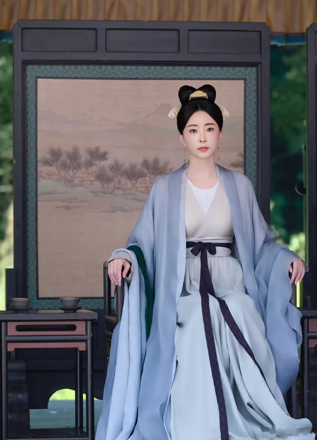 压根没认出来，《墨雨云间》的萧德音扮演者，竟然是当年苏有朋版《倚天屠龙记》的丁敏