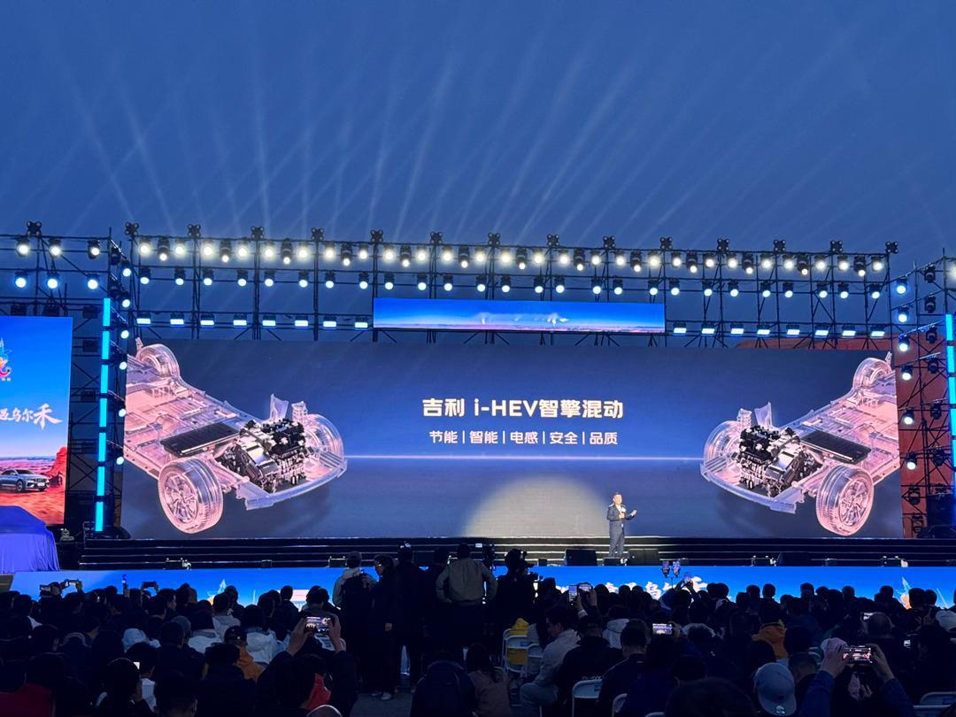 有这样的技术才能达到如此的成绩，打破吉尼斯世界纪录的混动引擎更证明了超越中国星的
