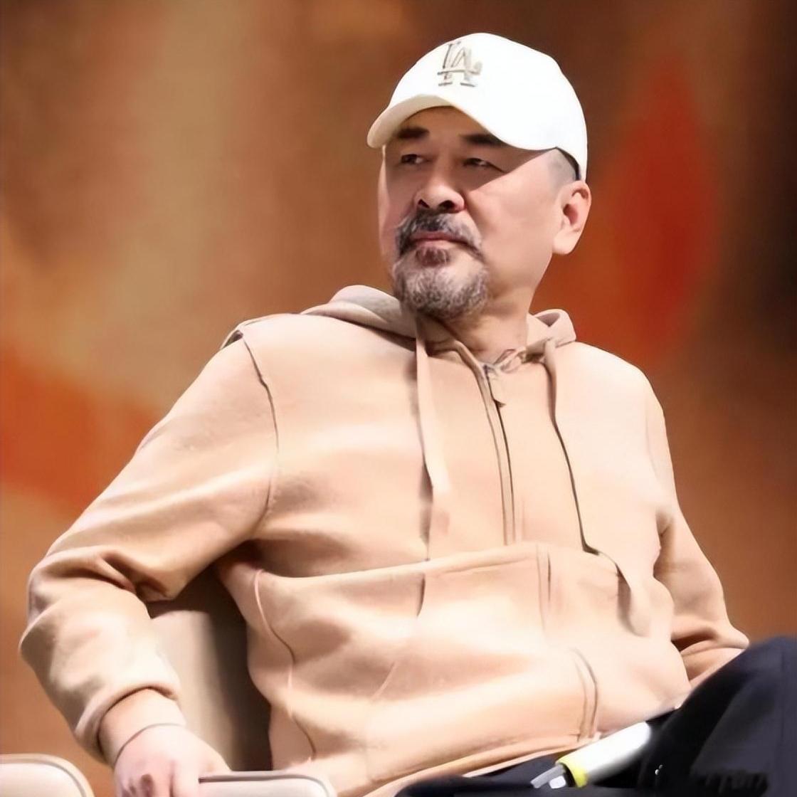 老戏骨陈建斌晚节不保
 
谁能想到，拿遍金马奖、演活无数经典角色的老戏骨陈建斌，