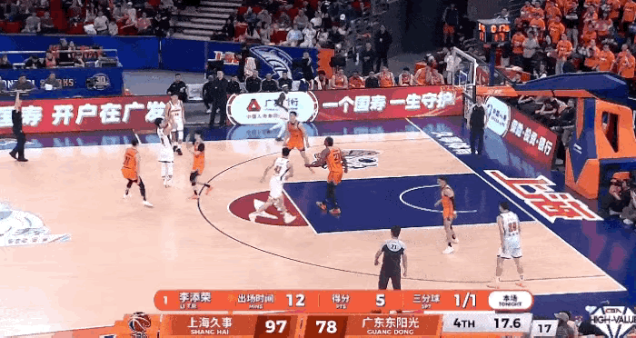 广东男篮或提出申诉。
与上海男篮的比赛将要结束时，徐杰突然暴怒对着场边一通输出，