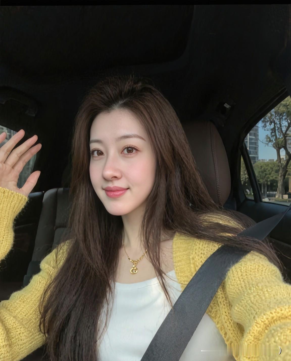 人生这道选择题，
从没有标准答案，
在千千万万个选择里，
我只选自己觉得值得的事