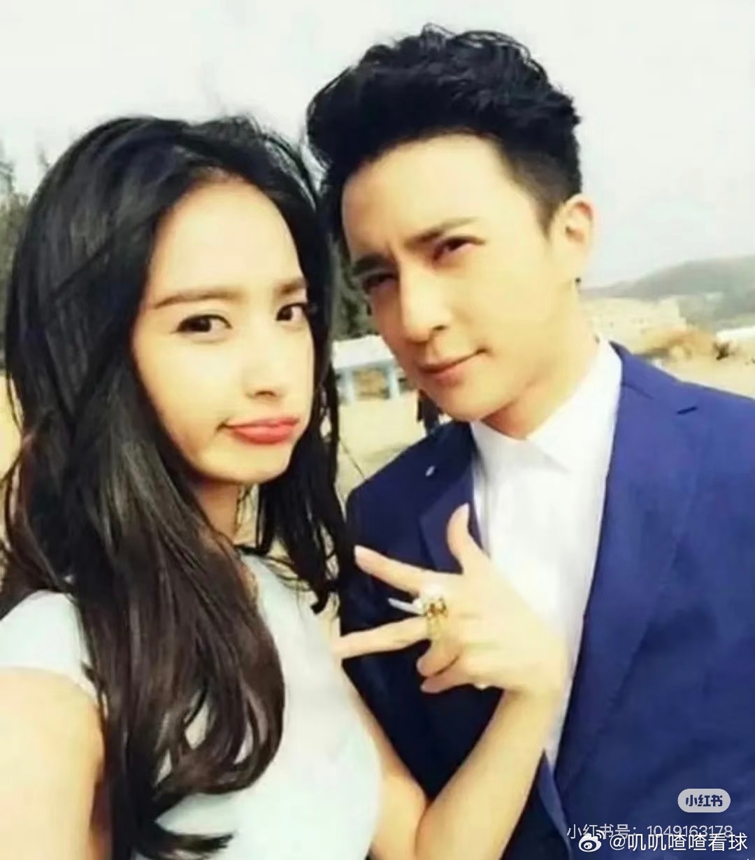 李雨桐实名报案薛之谦重婚罪李雨桐突然发文实名指控薛之谦重婚，称对方在婚姻存续期与