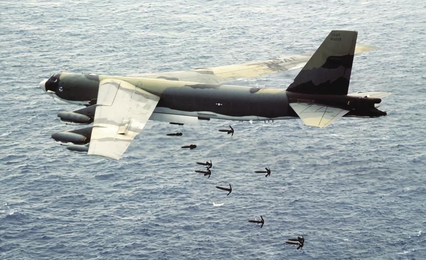 每天认识一件兵器 Mk 80系列低阻力通用炸弹Mk 80炸弹是美国海军在20世纪