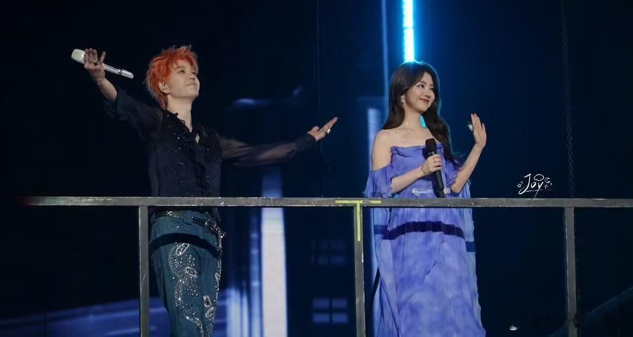 谭松韵王栎鑫合唱最好的我们耿耿星河