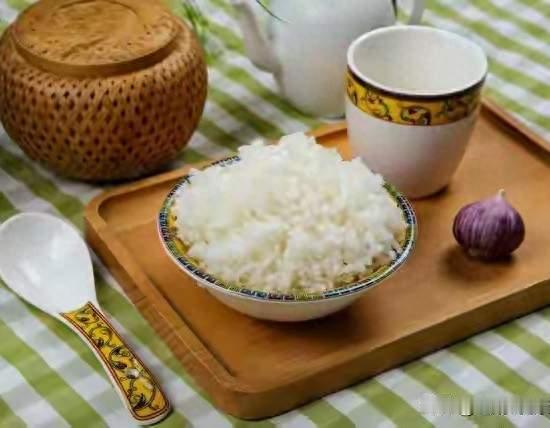 血脂居高不下，问题可能出在主食