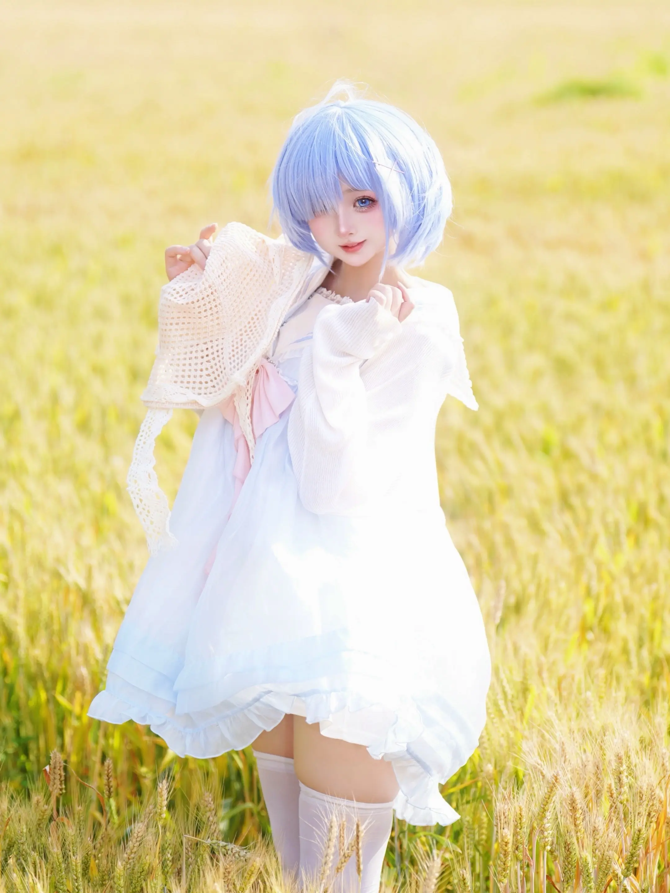 那个麦田里迎风对我笑的蓝发女孩💙Rem.📷