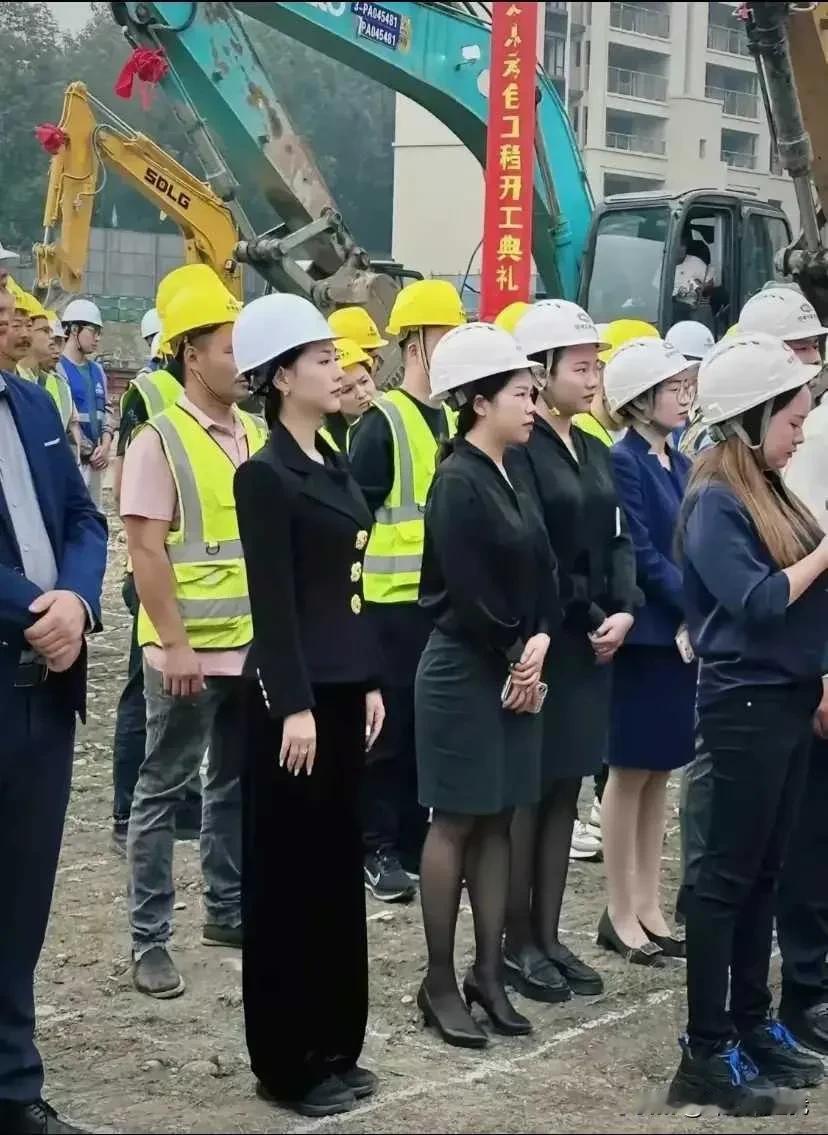 他们在工地上都是担任的什么职务？