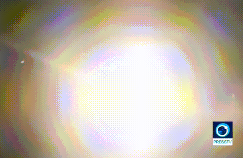 伊朗宣布对美国“亚伯拉罕·林肯”号航空母舰发动袭击。

伊朗海军称，使用巡航导弹