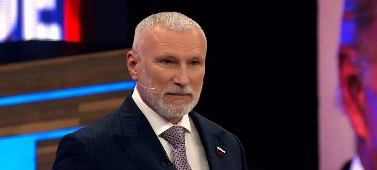 俄罗斯国家杜马国防委员会第一副主席阿列克谢·朱拉夫列夫表示，美国应当对