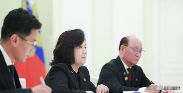 1.5万人派出去，7000人倒下了。伤亡率接近五成。

1.5万人派出去，700
