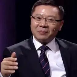 民意测验说他爱国的人不多