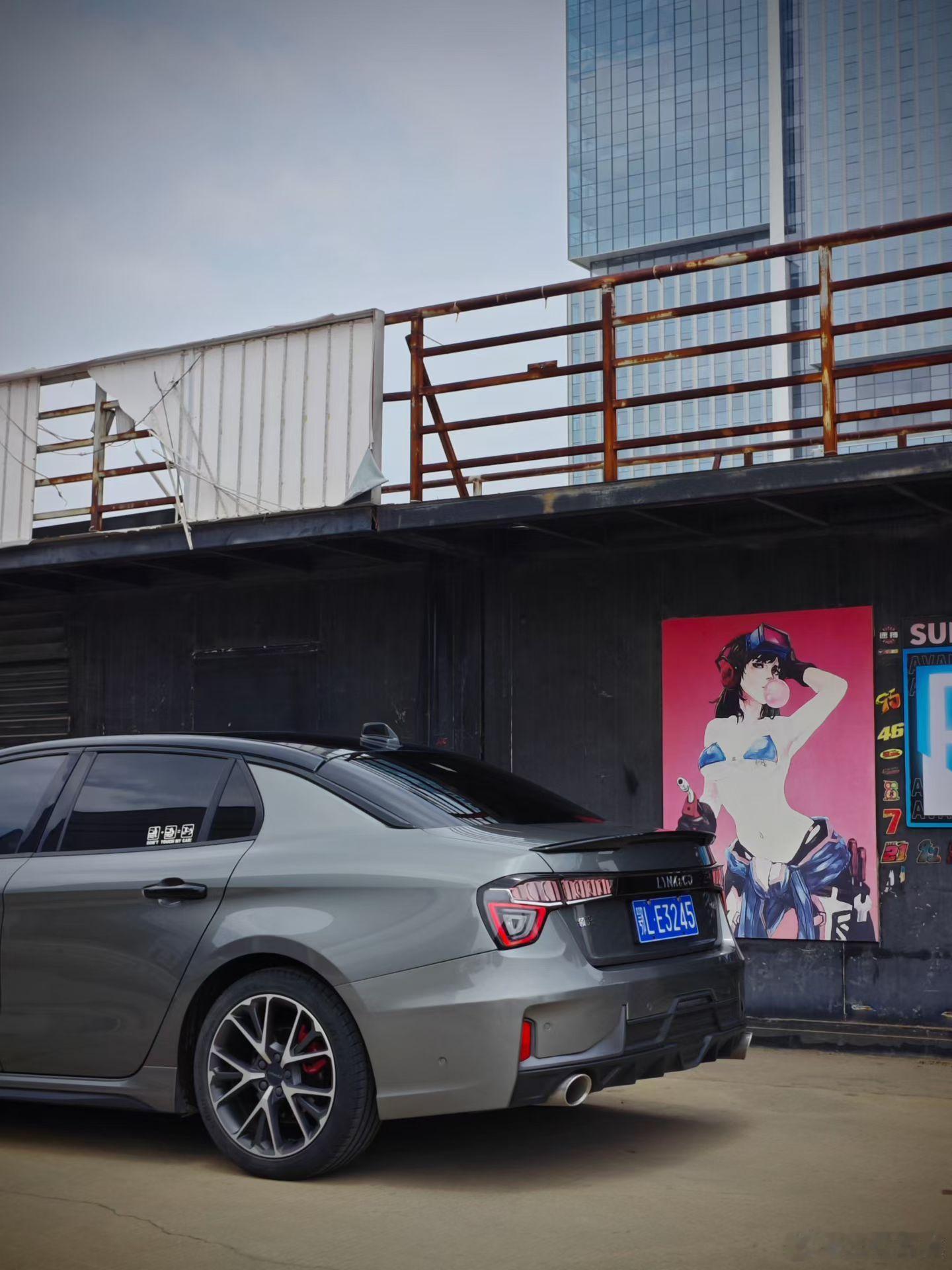 最新到店2022款 领克03 1.5劲Pro2022年1月上牌4.3万公里 原版