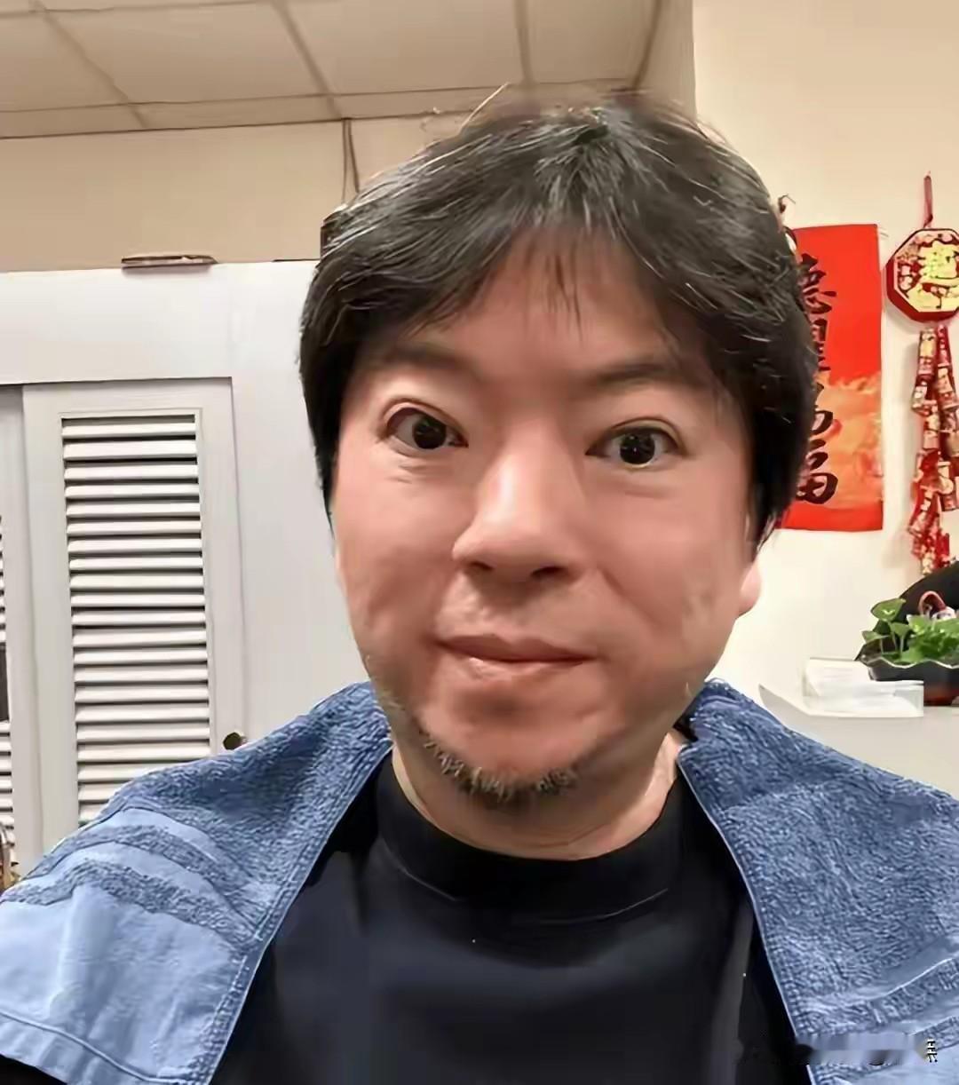 我们不反思吗？像矮大紧这种占据国内最好资源的公知，他梦想中的伊甸园全是国外。
欧