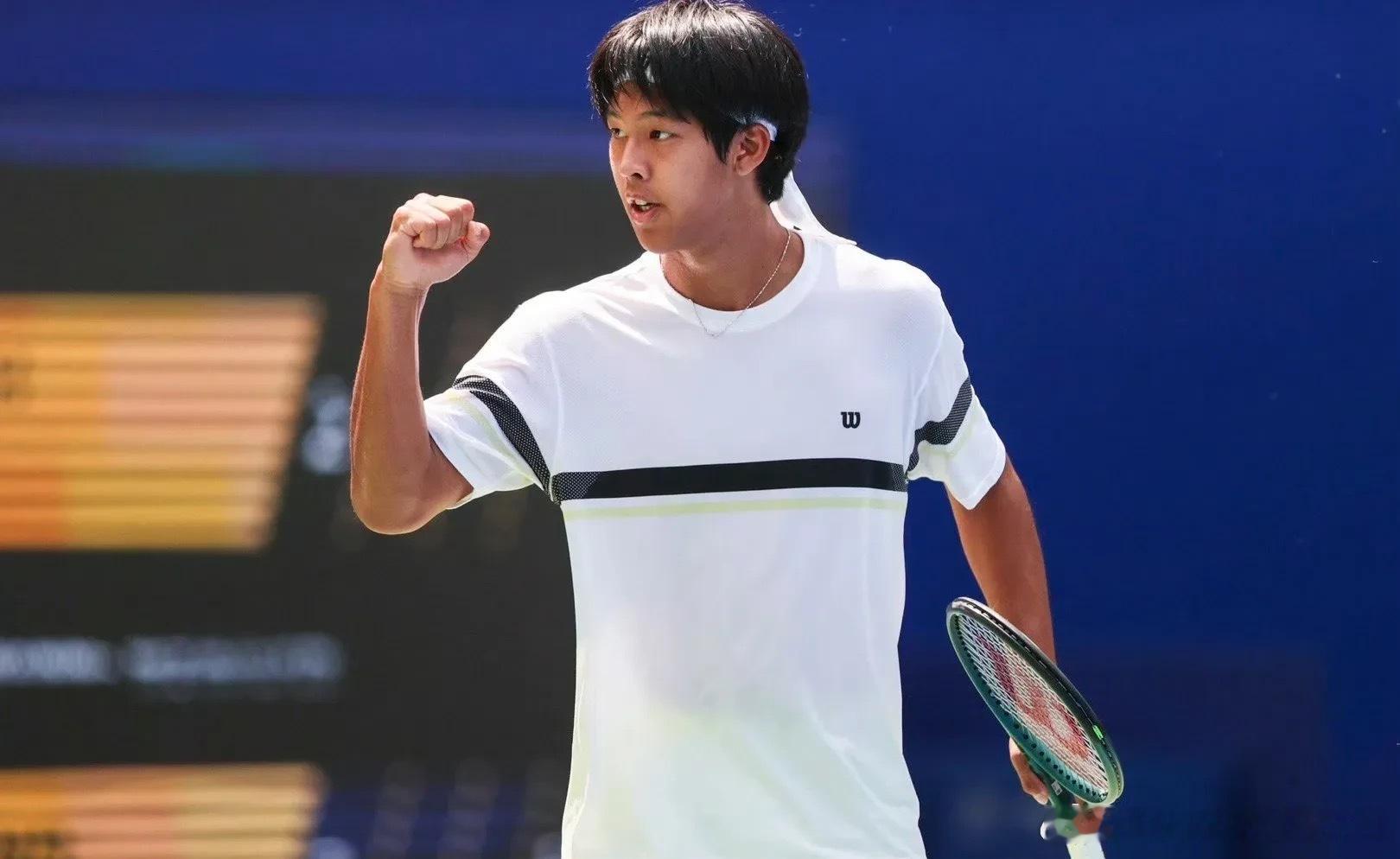 🔵ATP250香港男单资格赛首轮✅🇨🇳周意6-0/6-3 击败【8】🇮?