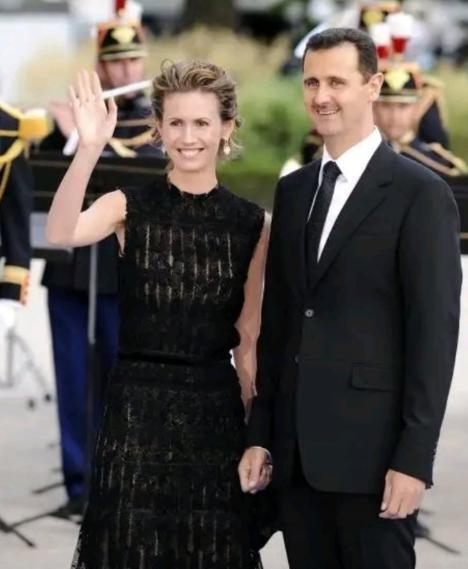 从萨达姆的下场，到马杜罗的被抓，知道了吧？叙利亚前总统巴萨尔，放弃总统的宝座，乘