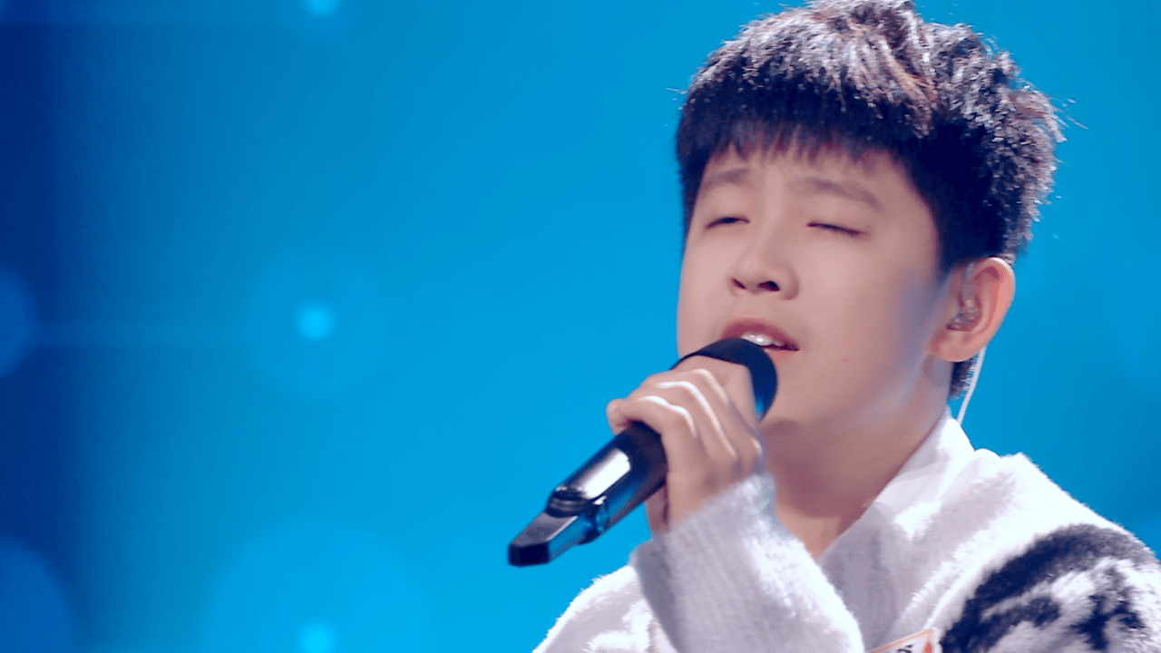 想唱好耳朵眼睛得和李荣浩一样小中国新声代  原来唱好李荣浩《耳朵》的密码是眼睛小