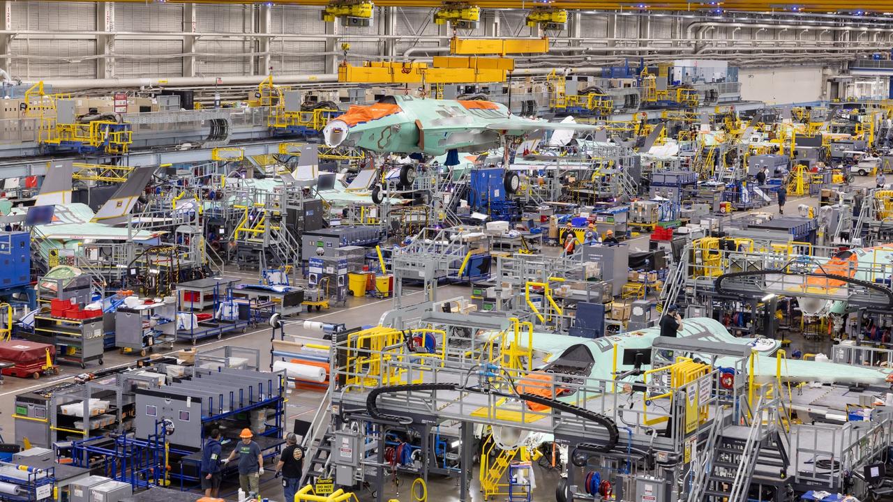 近日，德国空军首架F-35A抵达美国得克萨斯州沃斯堡工厂，进入总装生产线的最终组