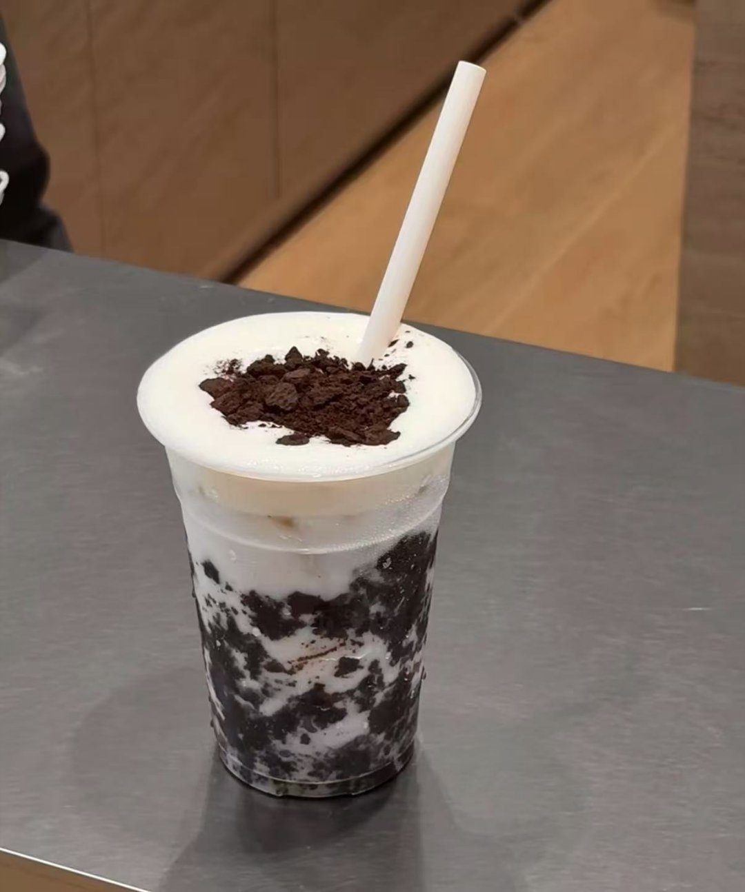 如何正确请同事喝奶茶职场小社交干货上线！请客喝奶茶不必攀比排场，把握合适时机，照