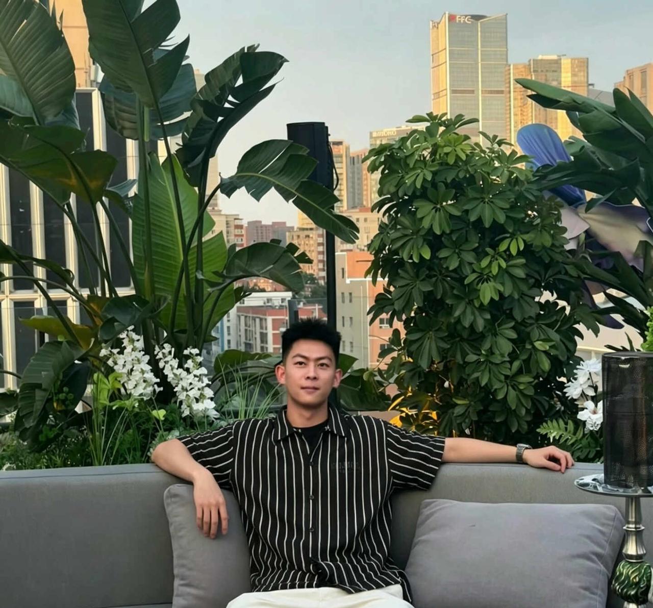 北京你有必要这么热吗
打败我的是天真热