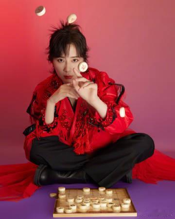 原来李斯丹妮的帅是象棋里的帅  这是什么新奇比喻！李斯丹妮真的帅到突破想象，比象