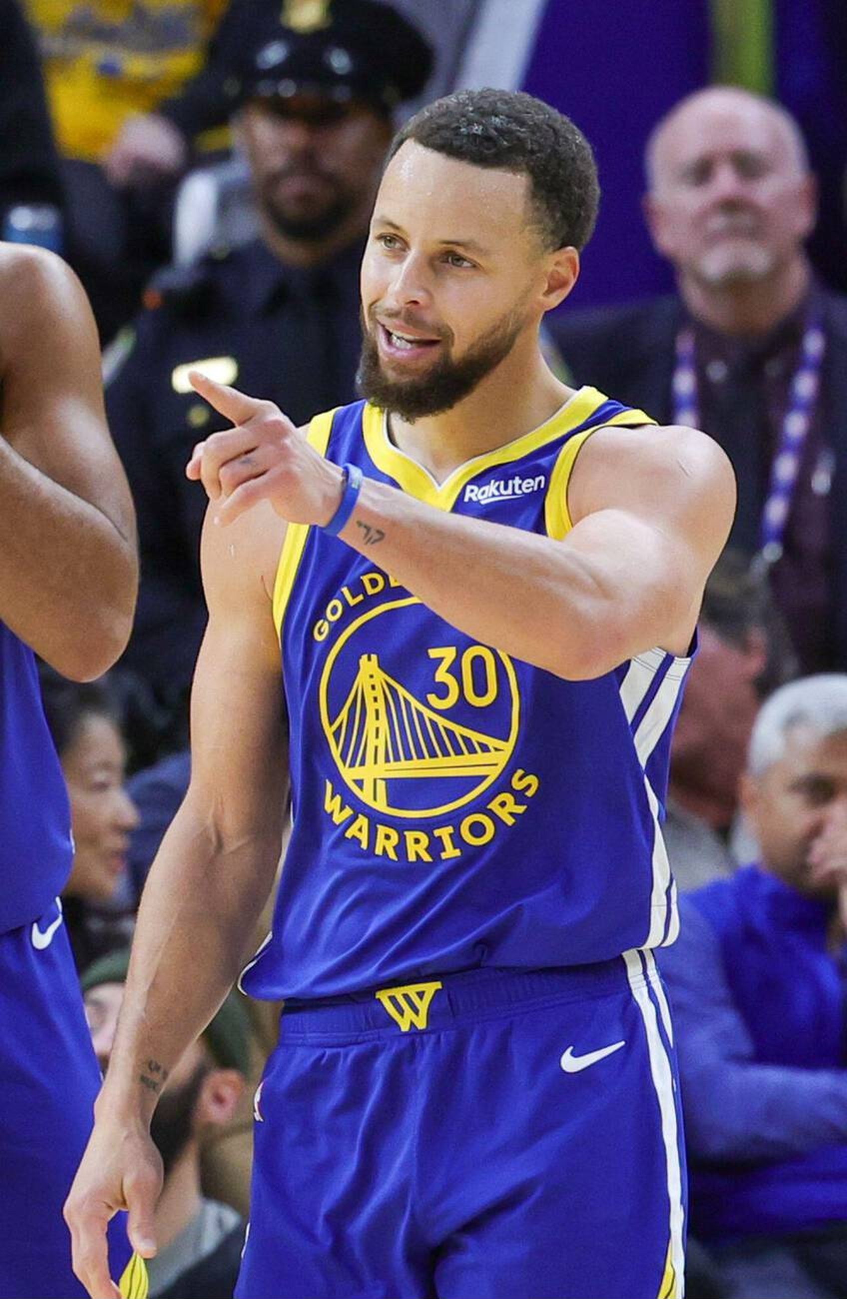 又要恭喜对面有球员打出生涯之夜了勇士vs快船nba