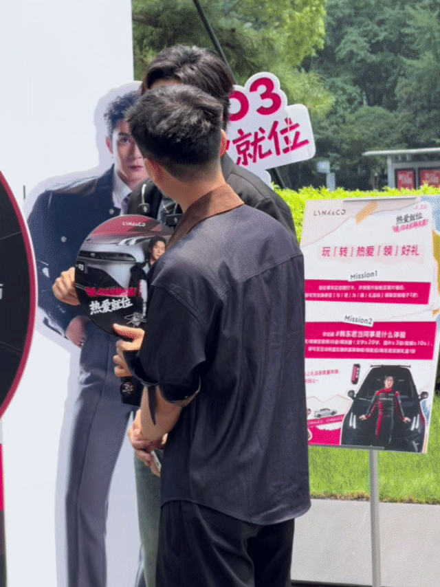 韩东君当同事是什么体验 反差感被韩东君拿捏得恰到好处，深耕业务的时候沉稳专业，私