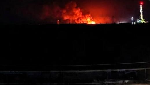 爆炸声打破中东平静！

伊朗媒体化身“大喇叭”，科威特凌晨彻底炸了锅。2026年