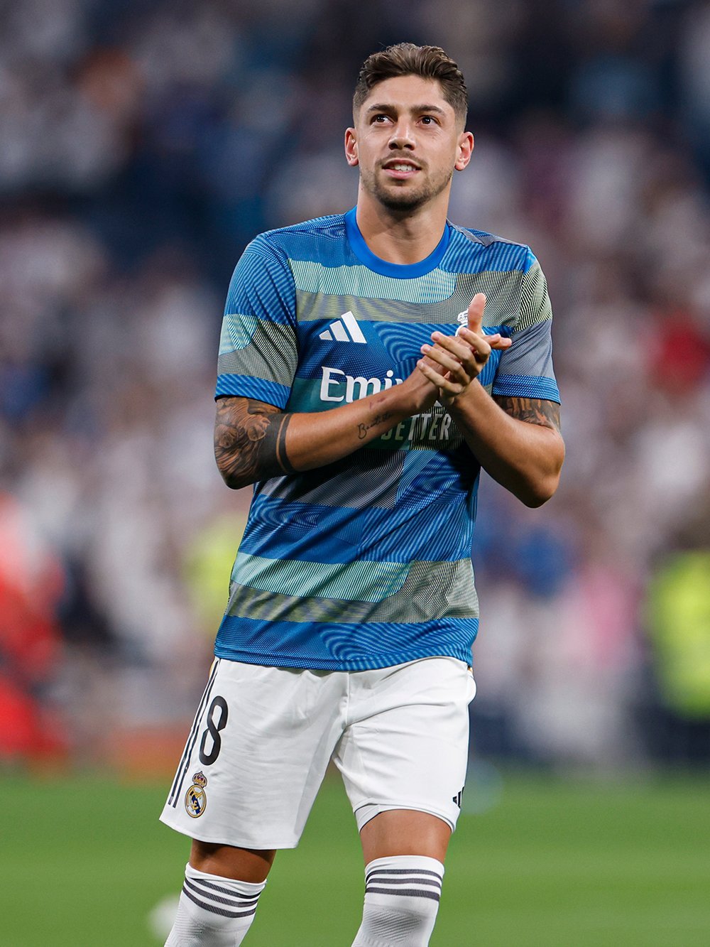 球队完成赛前热身。西甲联赛皇马vs奥萨苏纳halamadrid ​​​