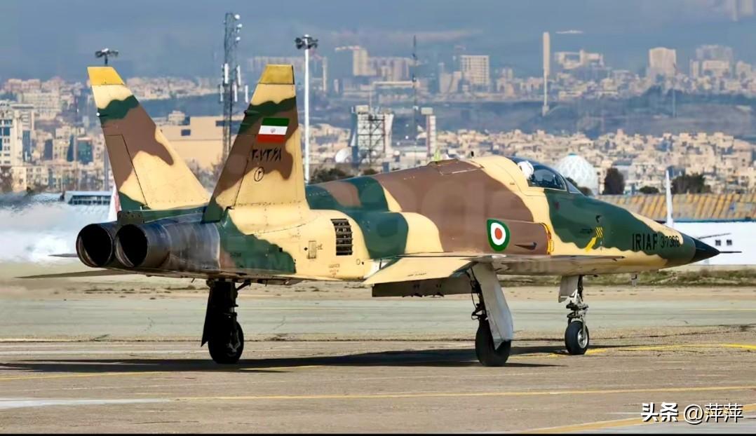 伊朗伊斯兰共和国空军（IRIAF）列装的HESA“科萨尔”（Kowsar，也译考