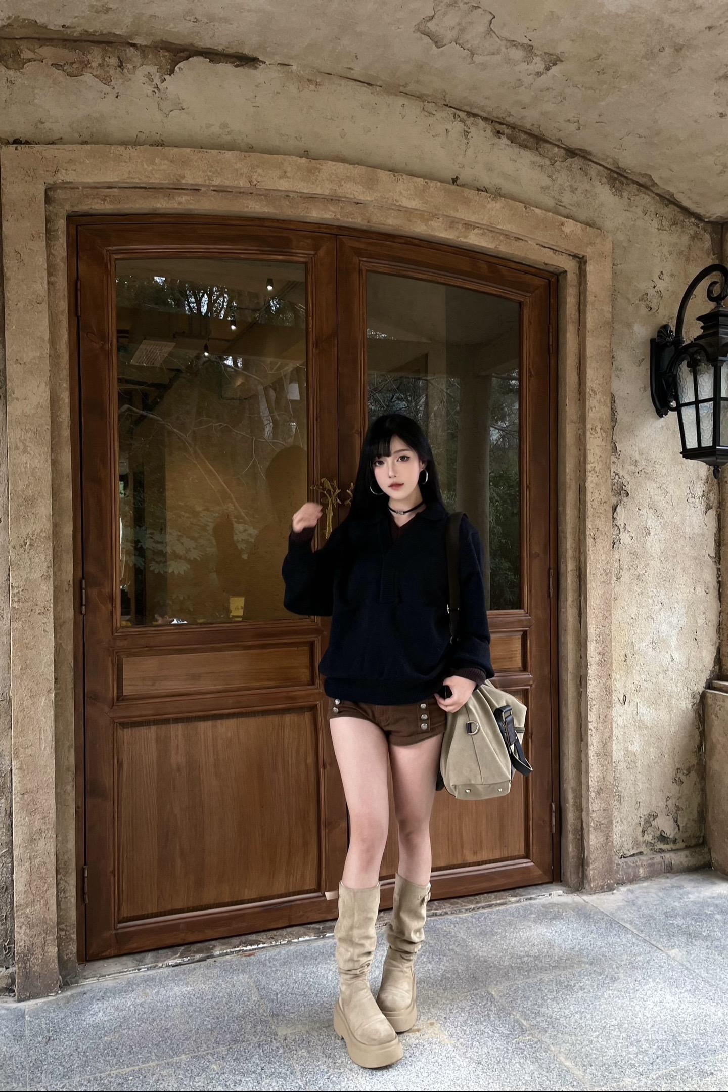 每天和0个异性产生感情纠葛 但仍坚持发伤感文案